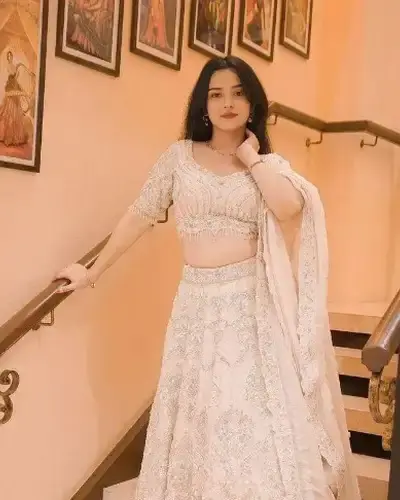 Escort Shujalpur
